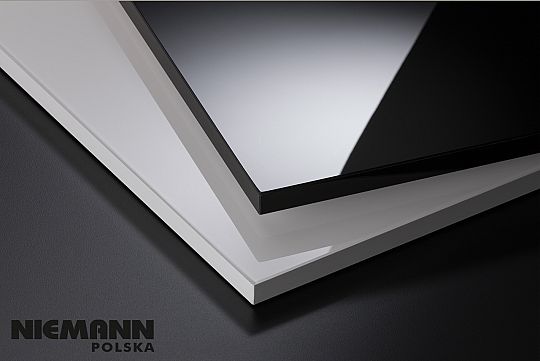 Acrylux ECO, Premium i Mat oraz Acrylux 0.5 - jak dbać o fronty Niemann Polska. Poradnik dla fachowca i domownika - cz.1