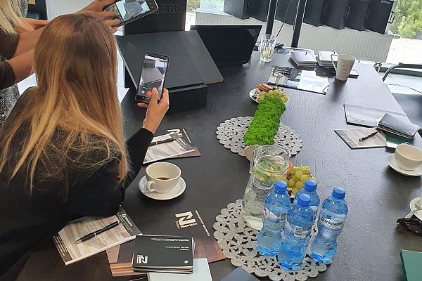 Kawa z Niemannem - spotkaj się z nami!