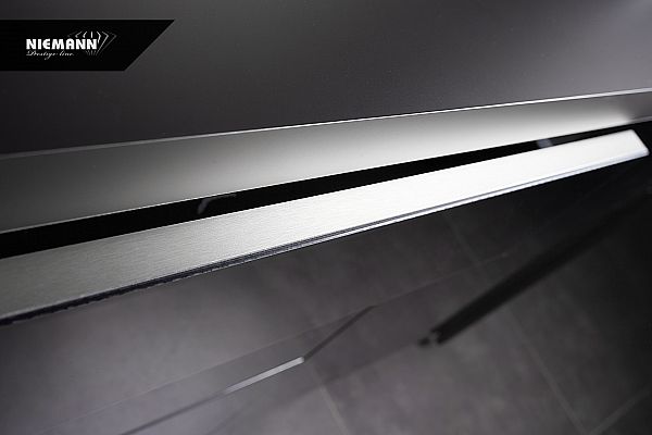 Bezpieczne i nietłukące się materiały do produkcji mebli, imitujące szkło i lustro